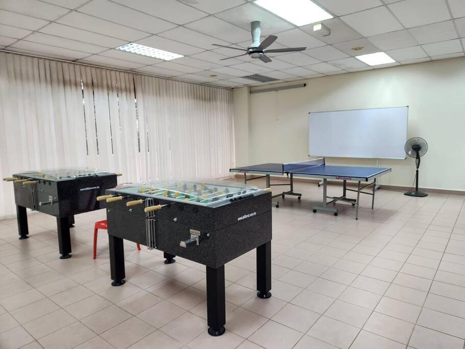 7pax-genting Premium Outlet Largest Family Retro - F-parking, Self C-in Apartment Genting Highlands