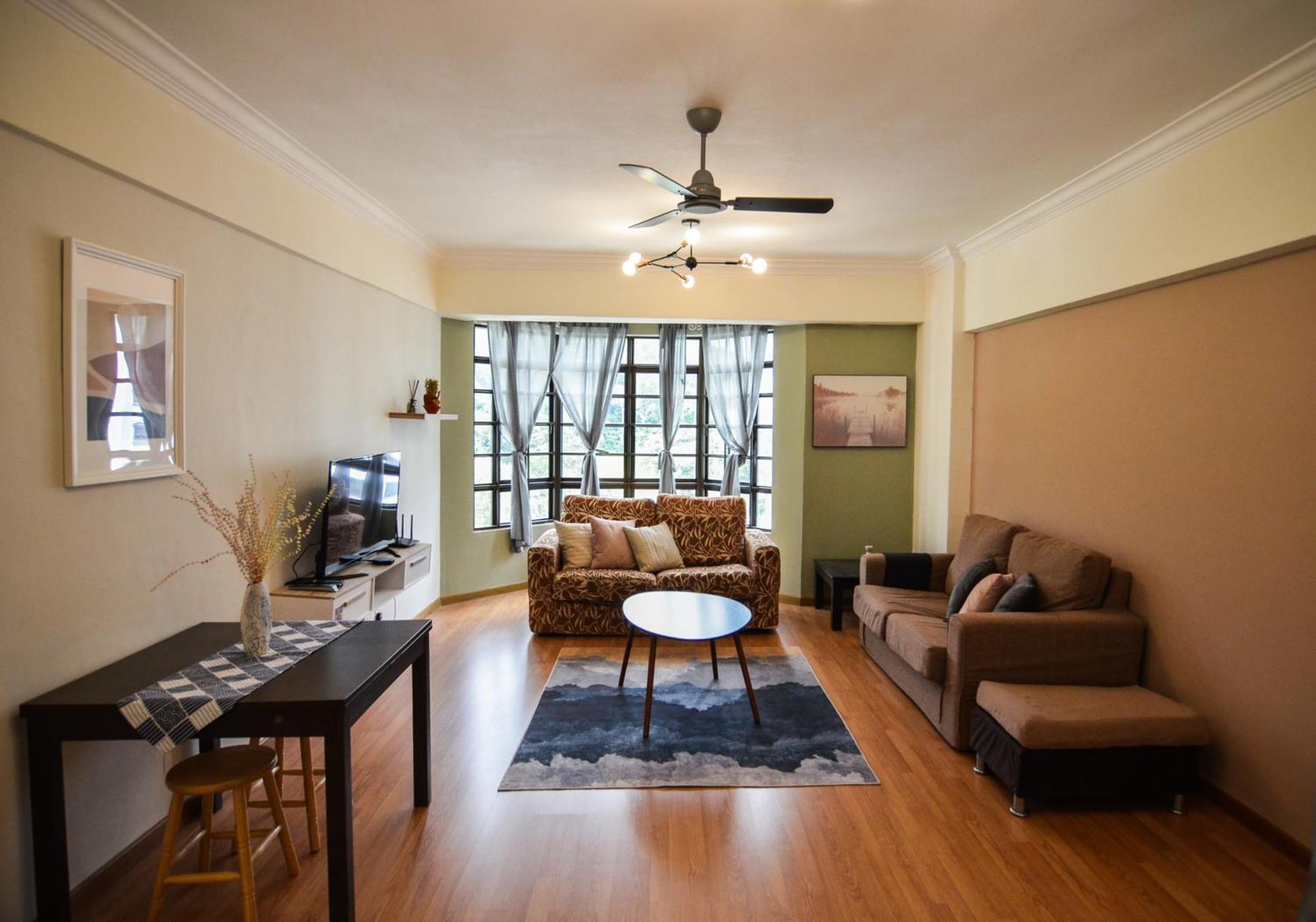 Apartment 7pax-genting Premium Outlet Largest Family Retro - F-parking, Self C-in Genting Highlands